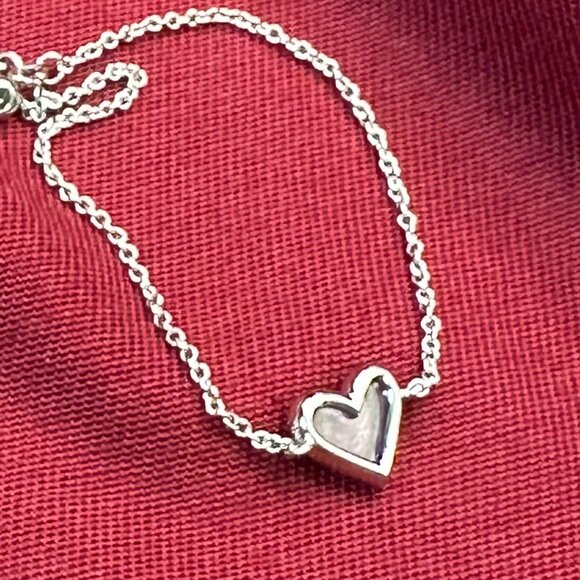 Kendra Scott Mini Ari Heart Adjustable Bracelet - Picture 2 of 13